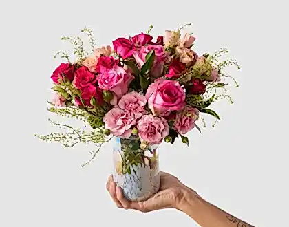 The Pretty in Pink  with Gleaming Vase